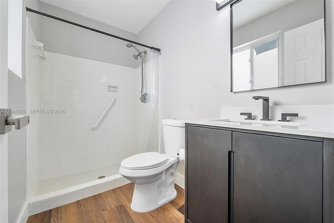 В аренду: $3,200 (3 спален, 2 ванн, 1446 Квадратных фут)