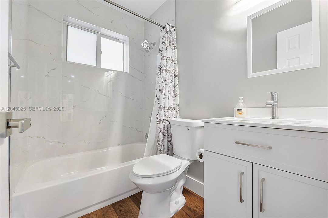 В аренду: $3,200 (3 спален, 2 ванн, 1446 Квадратных фут)