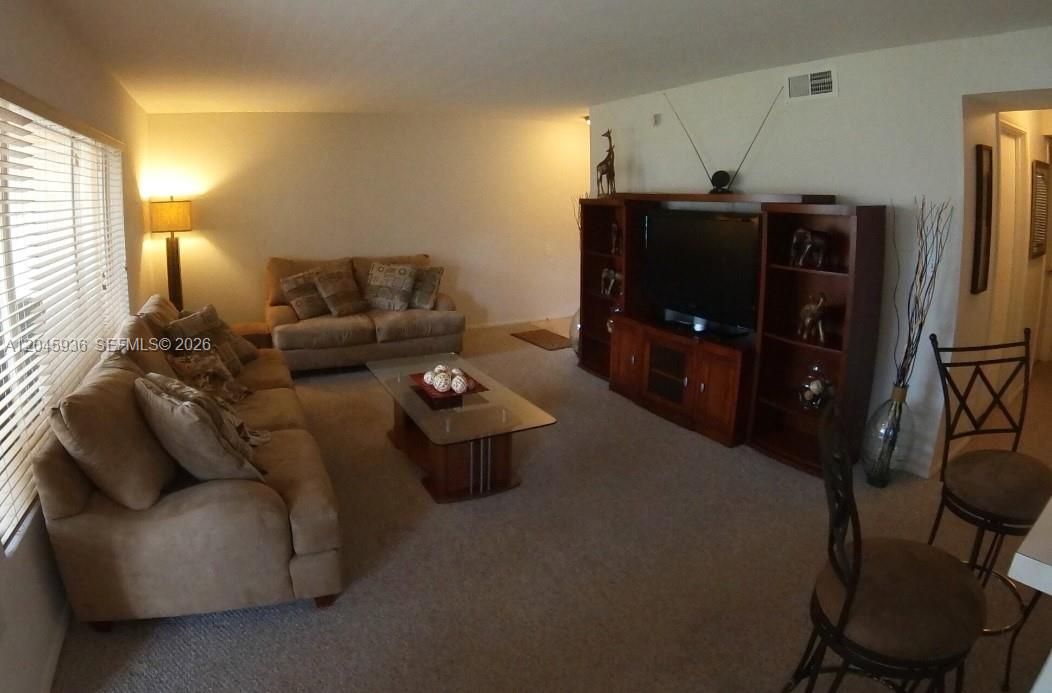 For Sale: $209,000 (2 beds, 2 baths, 1256 Square Feet)