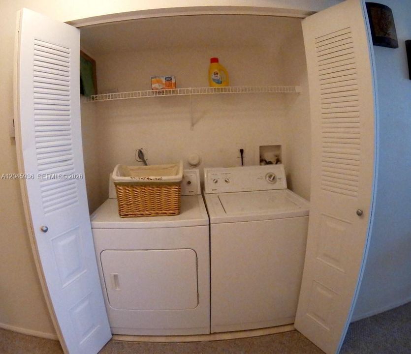 For Sale: $209,000 (2 beds, 2 baths, 1256 Square Feet)