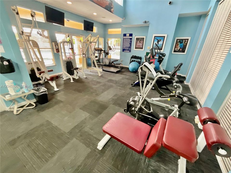 For Sale: $209,000 (2 beds, 2 baths, 1256 Square Feet)