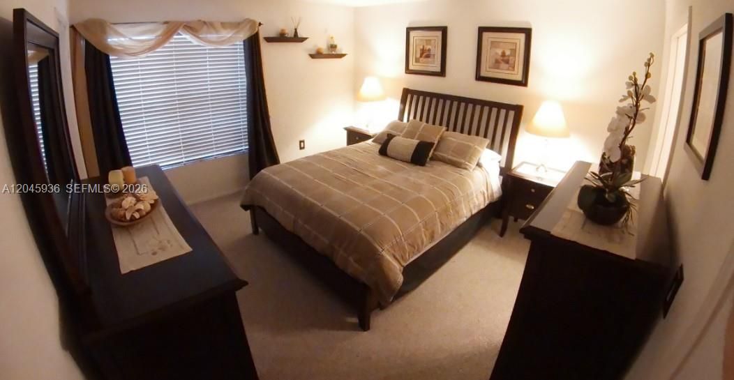 For Sale: $209,000 (2 beds, 2 baths, 1256 Square Feet)