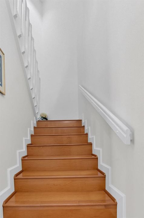 STEPS TO SECOND FLOOR