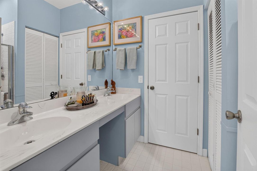 PRIMARY BATH WITH WALK-IN CLOSET