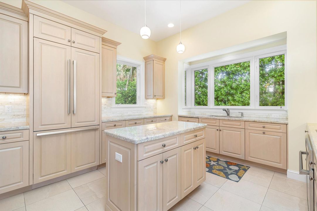 1426 Kitchen