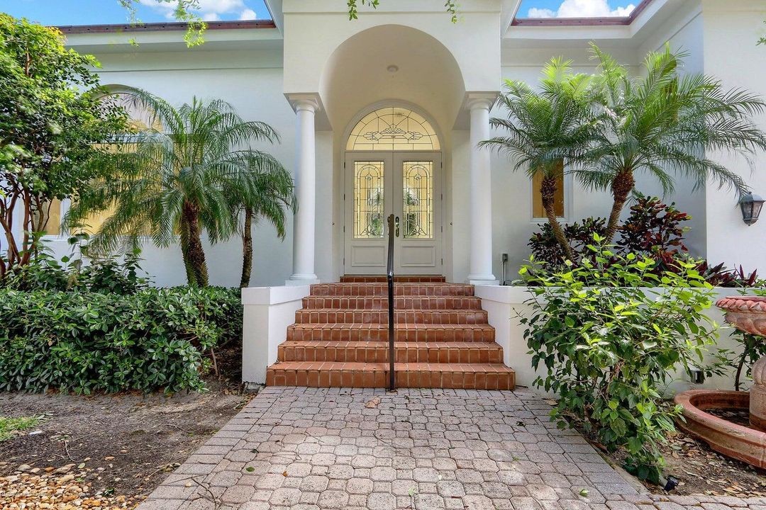 1431 N Ocean Way