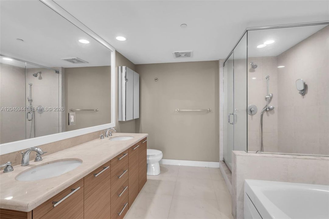 En Renta: $4,400 (2 camas, 2 baños, 1357 Pies cuadrados)