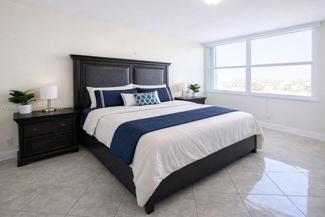 For Rent: $2,350 (1 beds, 1 baths, 980 Square Feet)