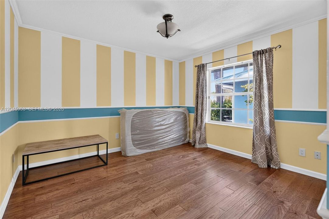 En Renta: $8,500 (5 camas, 4 baños, 4035 Pies cuadrados)