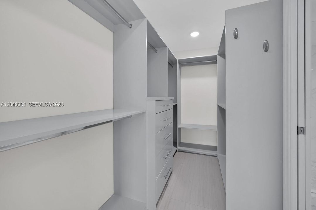 На продажу: $815,000 (2 спален, 2 ванн, 1423 Квадратных фут)
