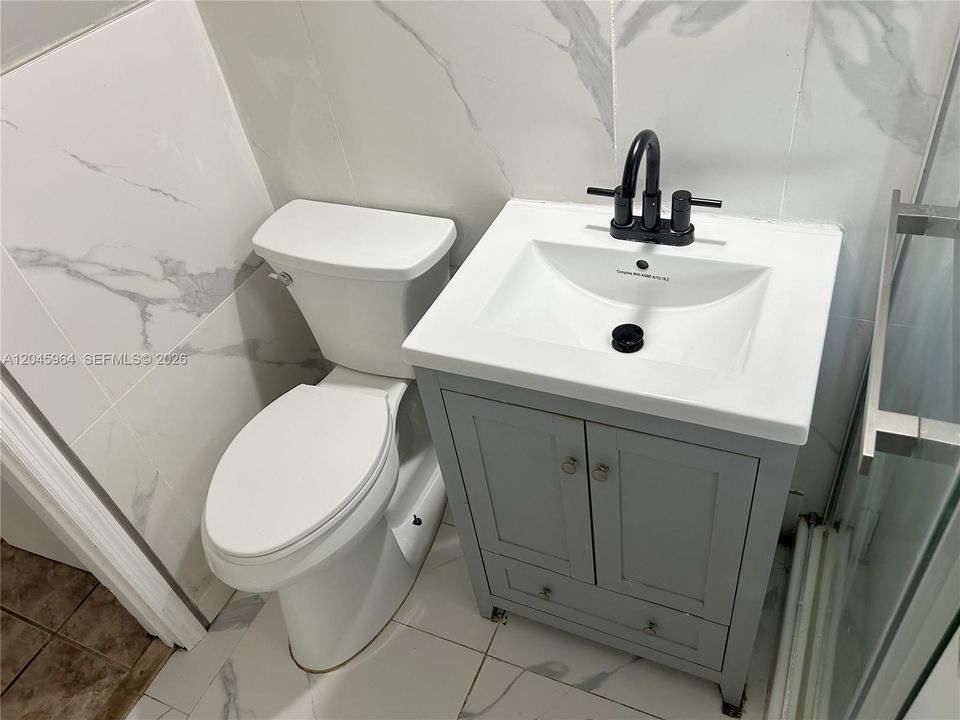 For Sale: $550,000 (4 beds, 2 baths, 1732 Square Feet)