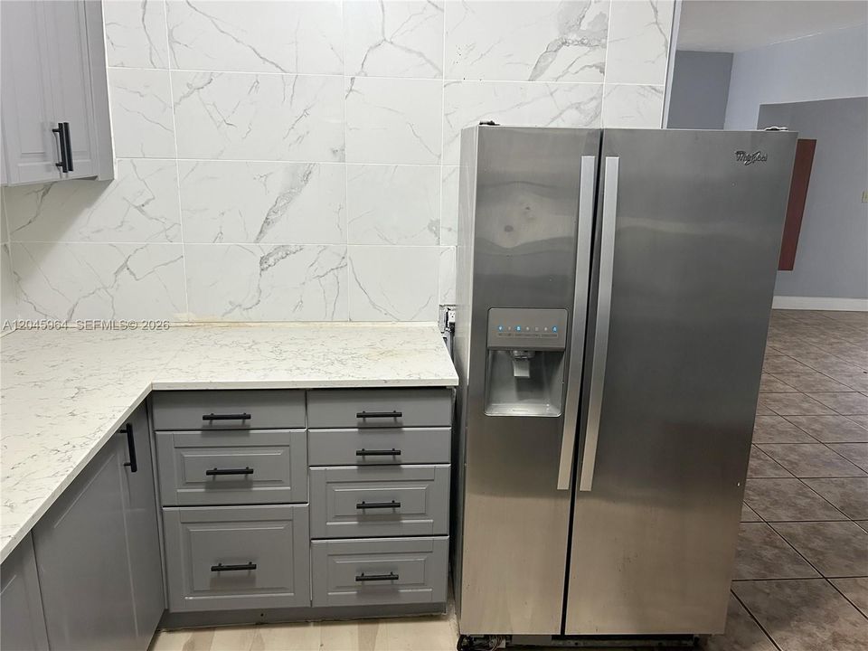 For Sale: $550,000 (4 beds, 2 baths, 1732 Square Feet)