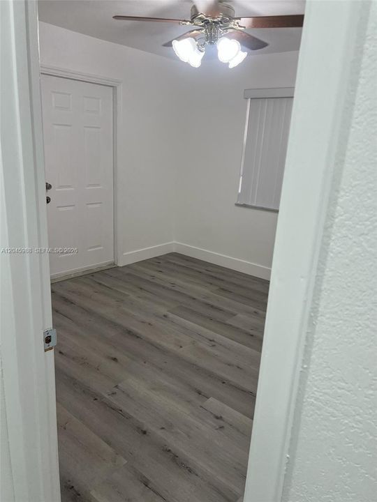 For Rent: $4,400 (5 beds, 3 baths, 2406 Square Feet)