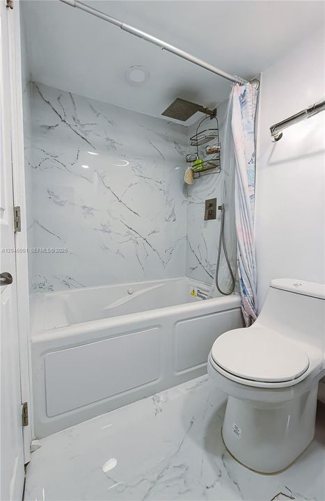 В аренду: $2,850 (2 спален, 2 ванн, 1285 Квадратных фут)