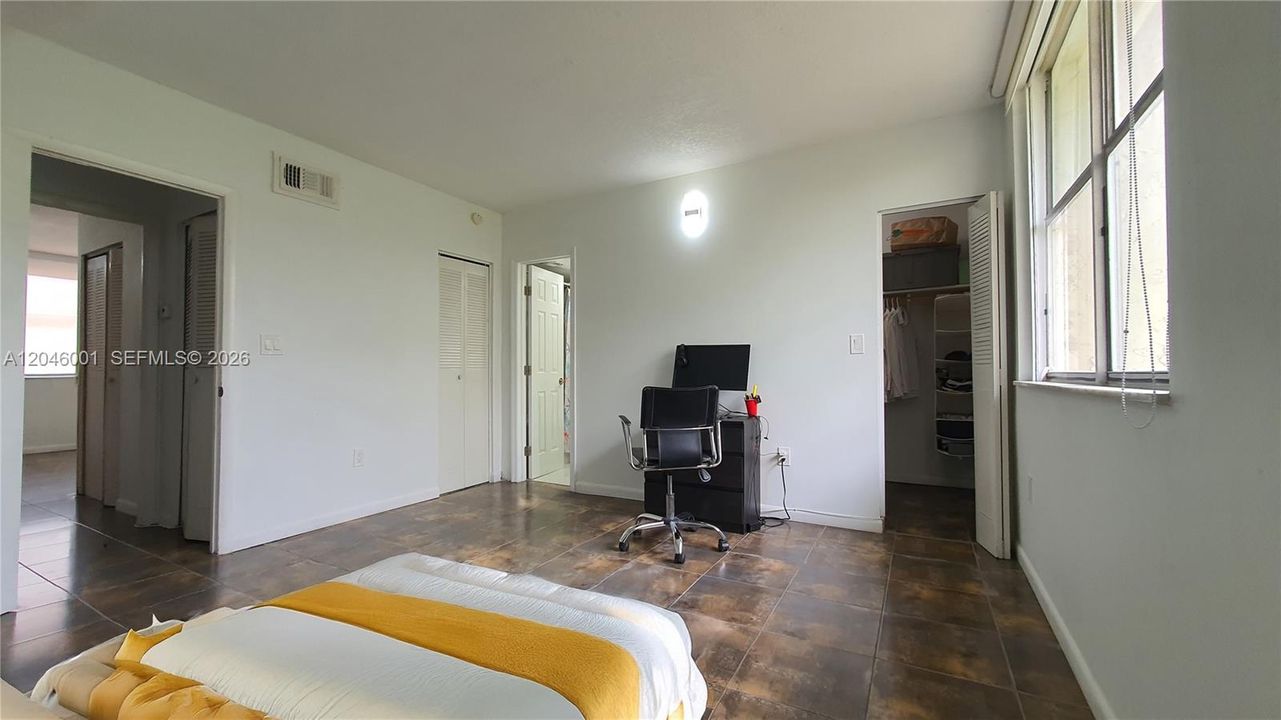 В аренду: $2,850 (2 спален, 2 ванн, 1285 Квадратных фут)