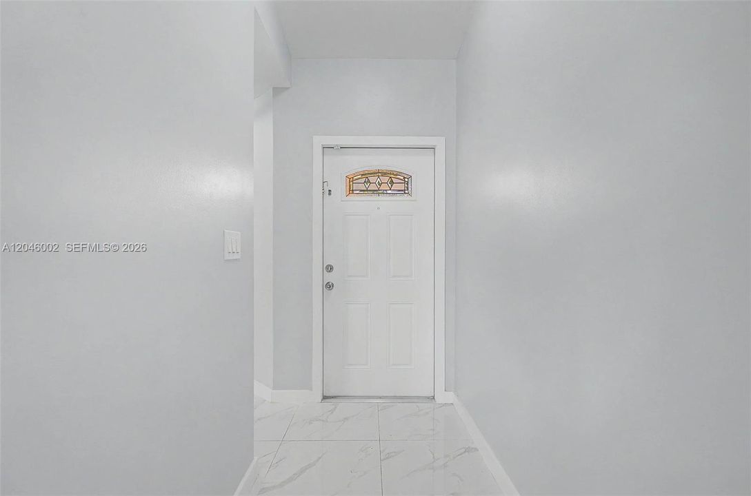 В аренду: $3,400 (3 спален, 2 ванн, 1453 Квадратных фут)