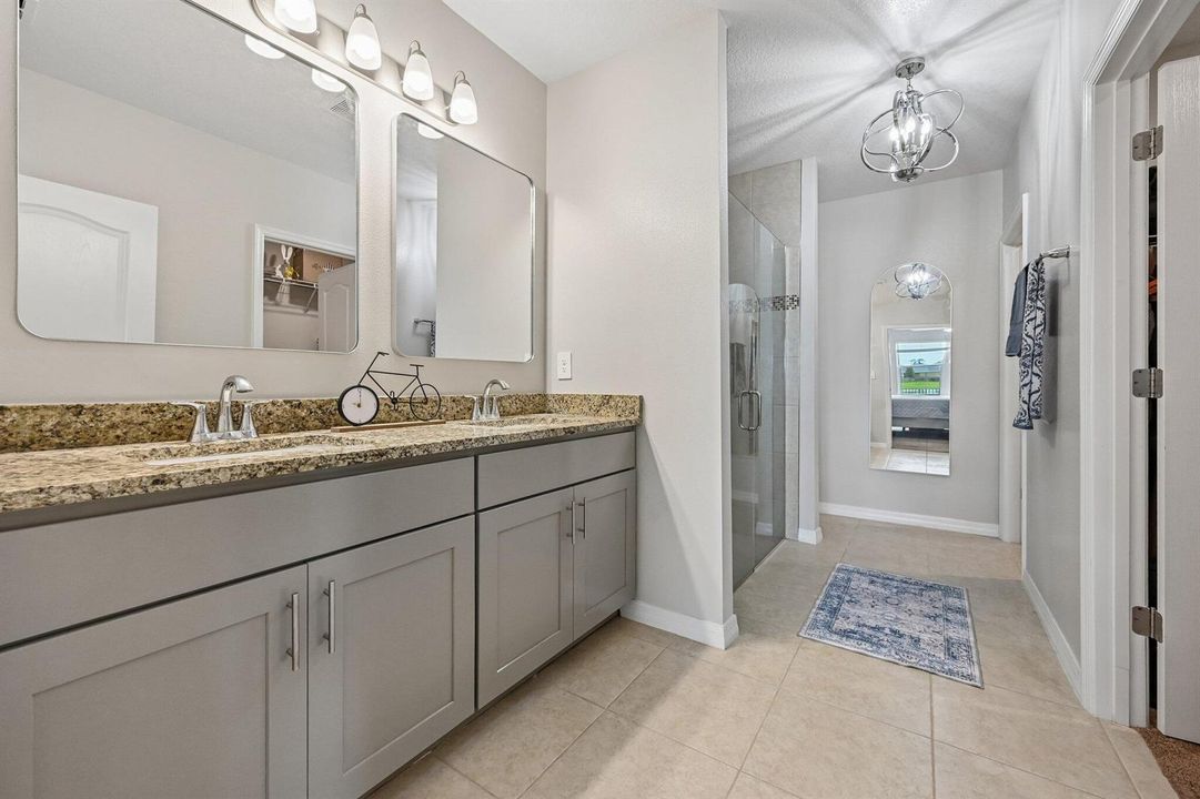 21-web-or-mls-SW Vasari Way-S2806-021