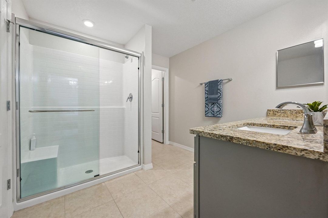 28-web-or-mls-SW Vasari Way-S2806-028