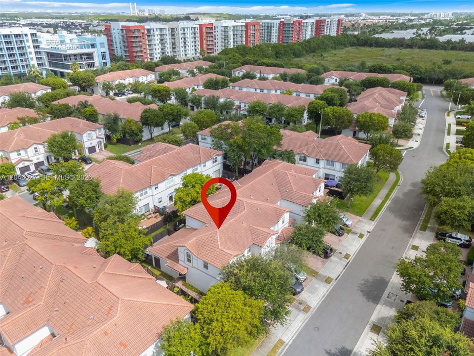 For Rent: $3,600 (3 beds, 2 baths, 1511 Square Feet)