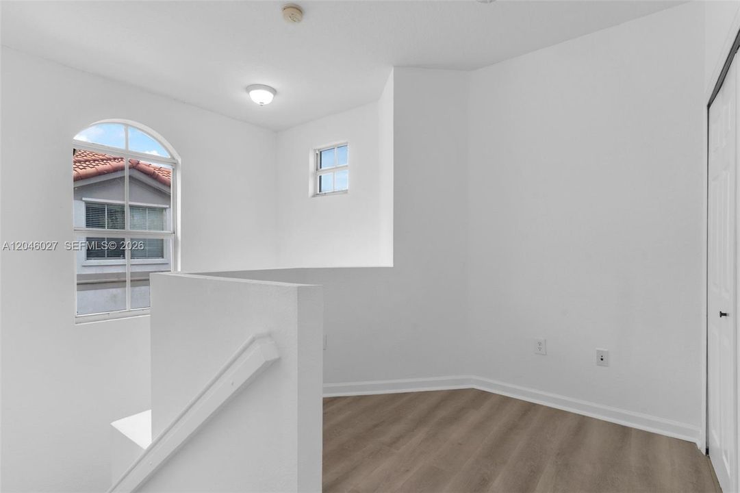 For Rent: $3,600 (3 beds, 2 baths, 1511 Square Feet)