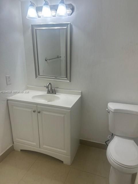 В аренду: $1,900 (1 спален, 1 ванн, 765 Квадратных фут)