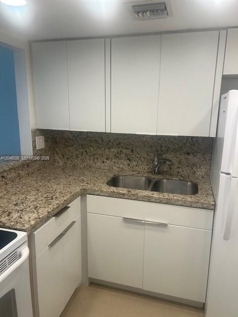 В аренду: $1,900 (1 спален, 1 ванн, 765 Квадратных фут)