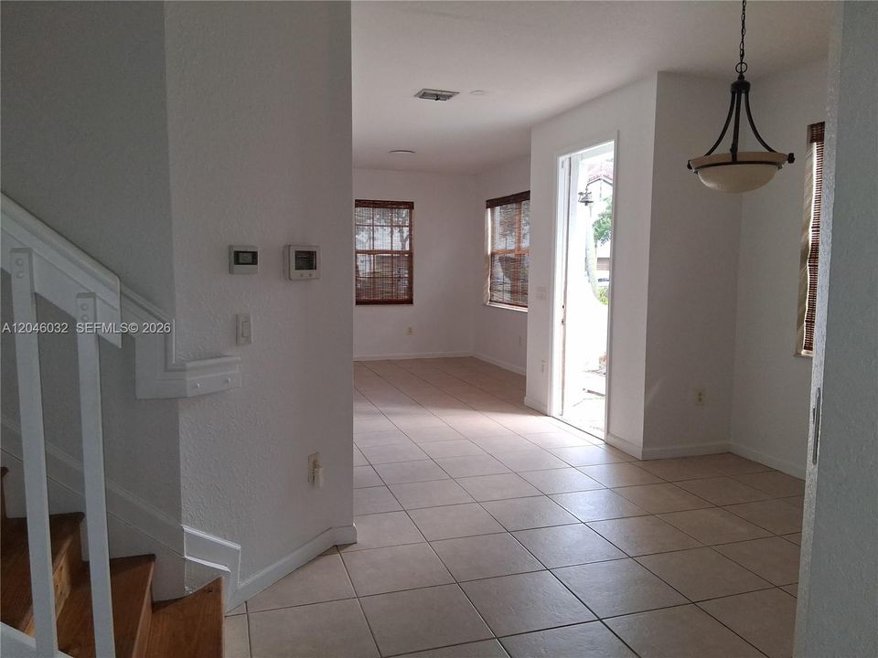 En Renta: $2,600 (3 camas, 2 baños, 1508 Pies cuadrados)