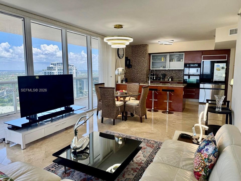 En Renta: $9,000 (2 camas, 2 baños, 1458 Pies cuadrados)