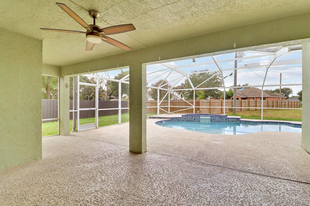Covered Patio w/ Heated Pool/Spa