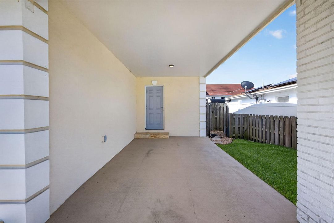 Carport
