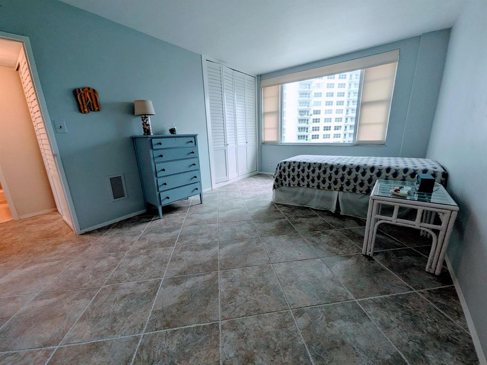 Secondary bed