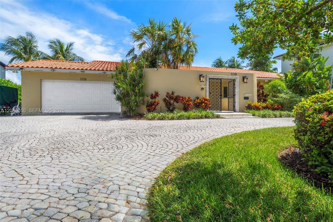 На продажу: $5,499,000 (4 спален, 3 ванн, 2960 Квадратных фут)