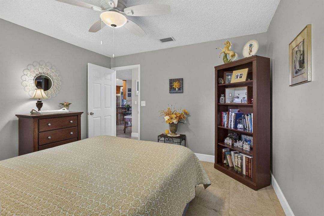 25 Bedroom 2