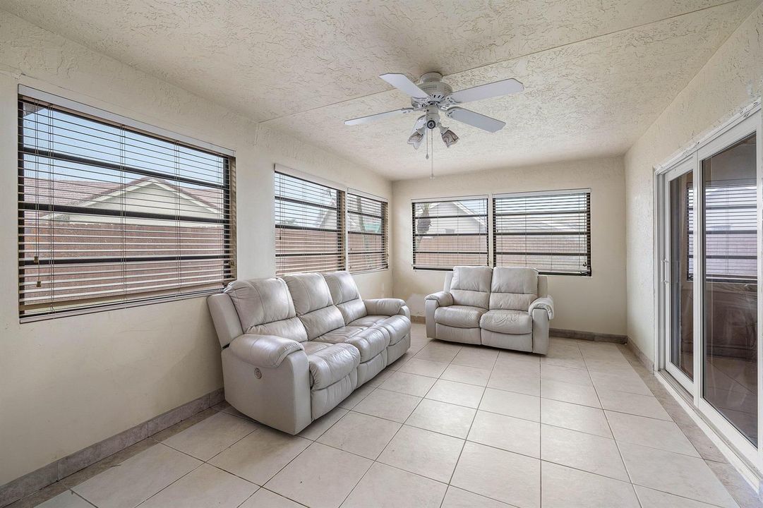 028-5781LaurelGreenCircle-BoyntonBeach-F