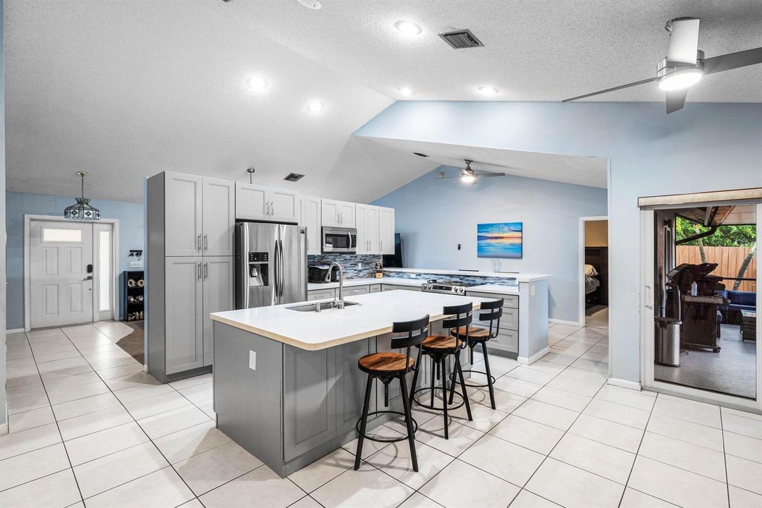 017-5781LaurelGreenCircle-BoyntonBeach-F