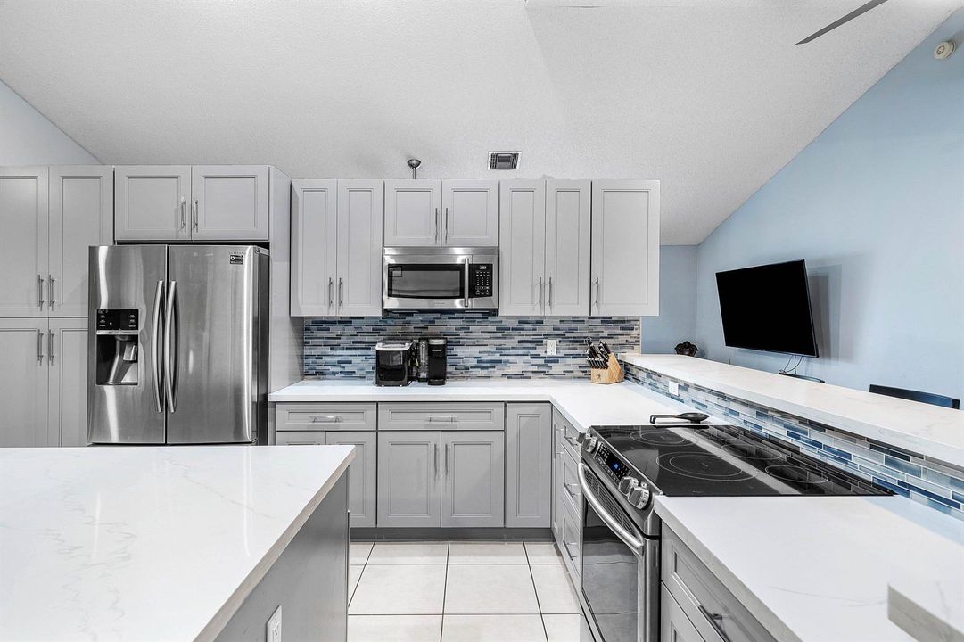 012-5781LaurelGreenCircle-BoyntonBeach-F