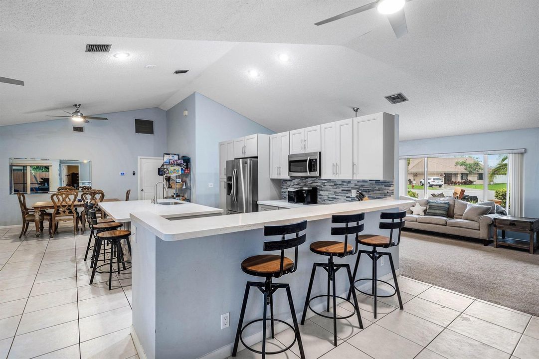 010-5781LaurelGreenCircle-BoyntonBeach-F