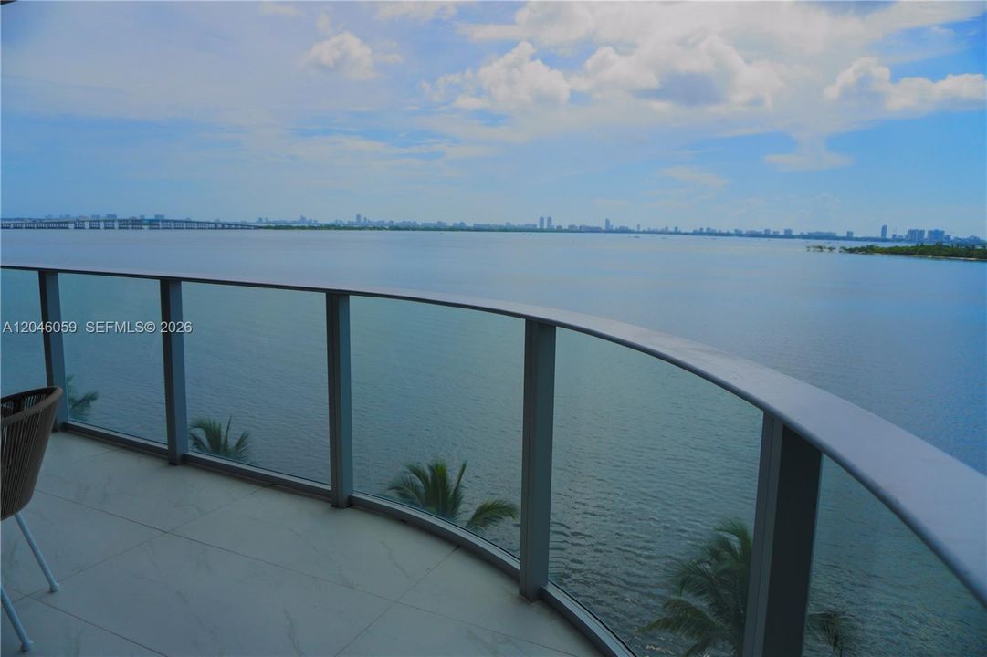 For Rent: $17,500 (4 beds, 5 baths, 2663 Square Feet)