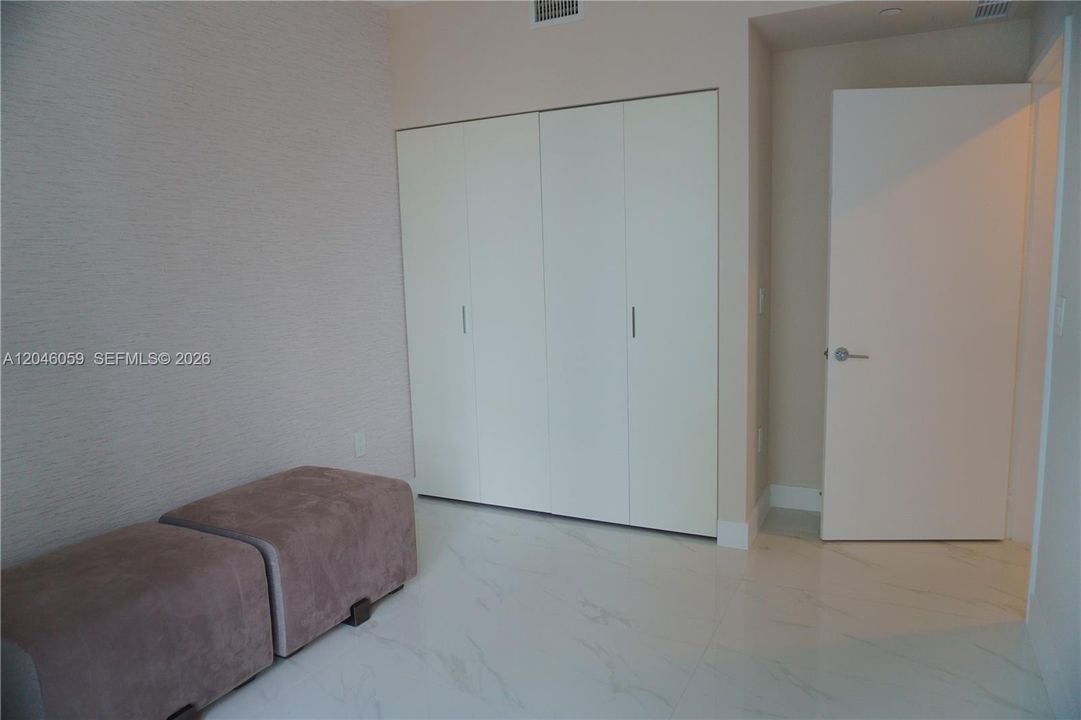 For Rent: $17,500 (4 beds, 5 baths, 2663 Square Feet)