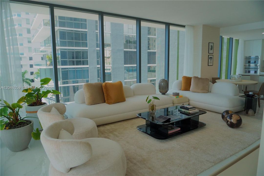 For Rent: $17,500 (4 beds, 5 baths, 2663 Square Feet)