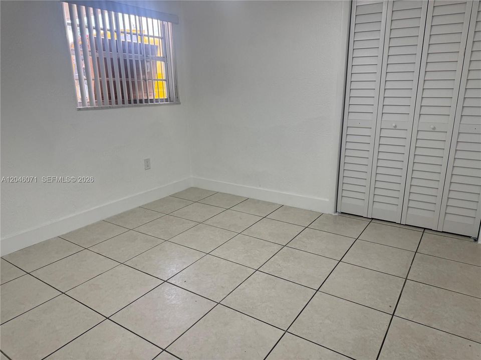 For Rent: $3,500 (3 beds, 2 baths, 1959 Square Feet)
