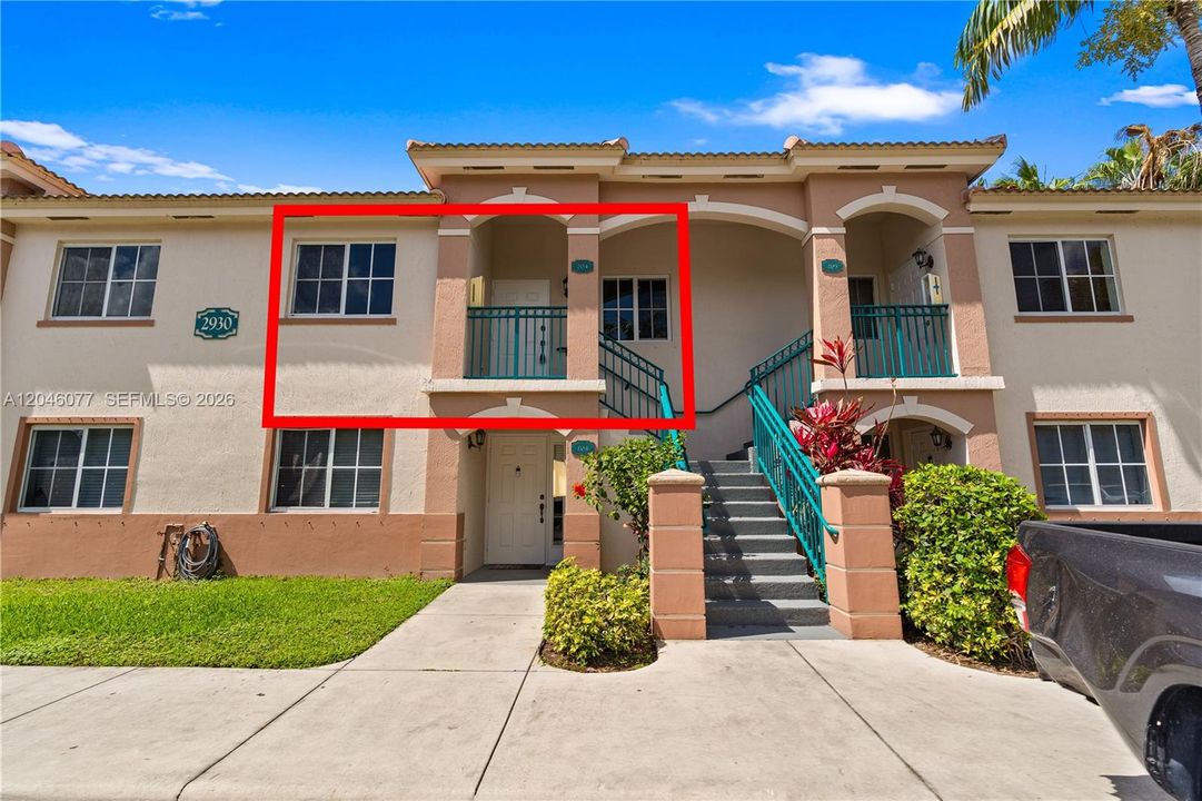 For Rent: $1,850 (2 beds, 2 baths, 815 Square Feet)