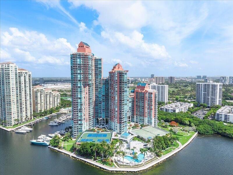 57-3370 Hidden Bay Dr #2409_057