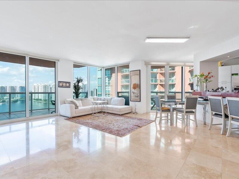 01-3370 Hidden Bay Dr #2409_001