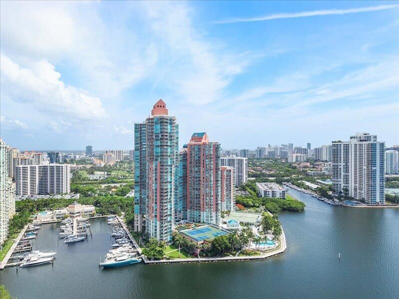 56-3370 Hidden Bay Dr #2409_056