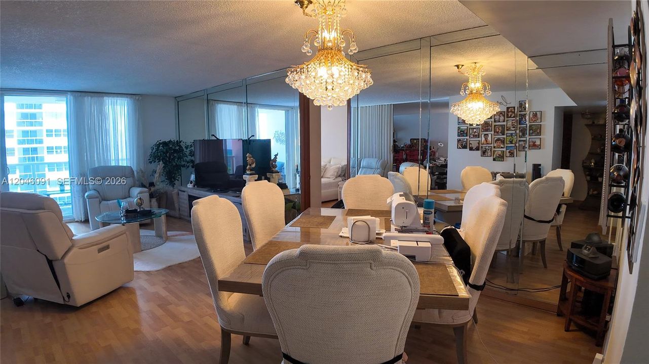 En Renta: $2,950 (2 camas, 2 baños, 1350 Pies cuadrados)