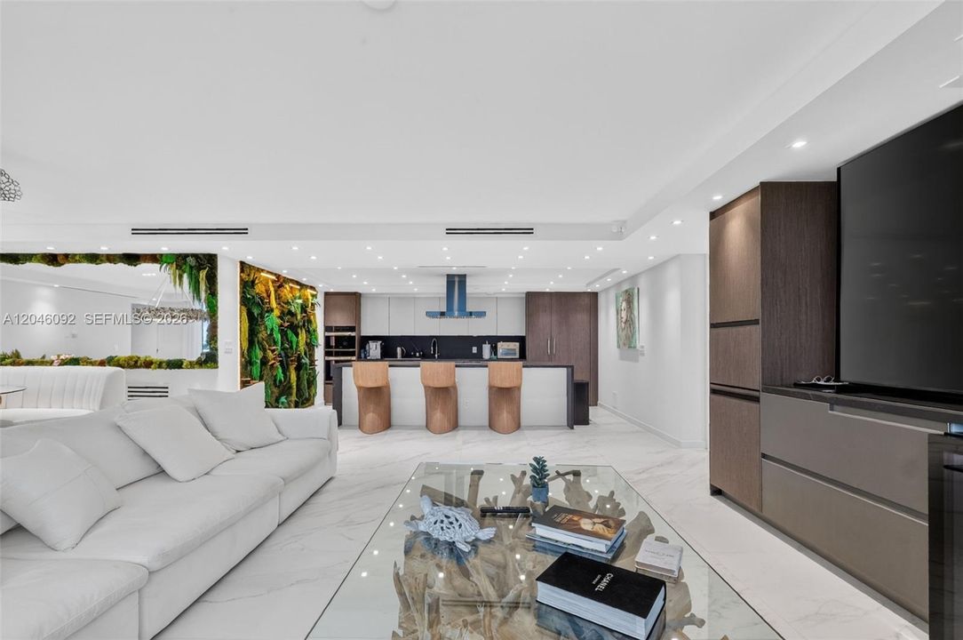 En Venta: $6,950,000 (3 camas, 3 baños, 880 Pies cuadrados)