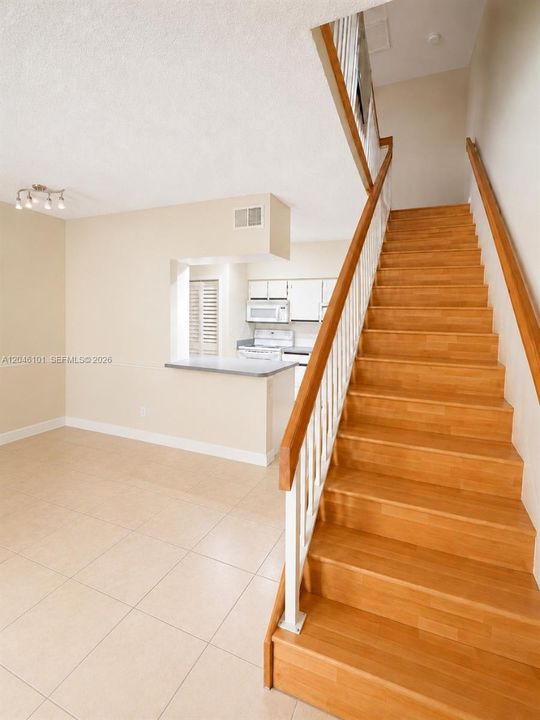 For Rent: $1,950 (1 beds, 1 baths, 0 Square Feet)
