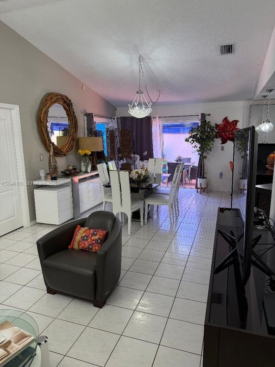 DINING ROOM AREA