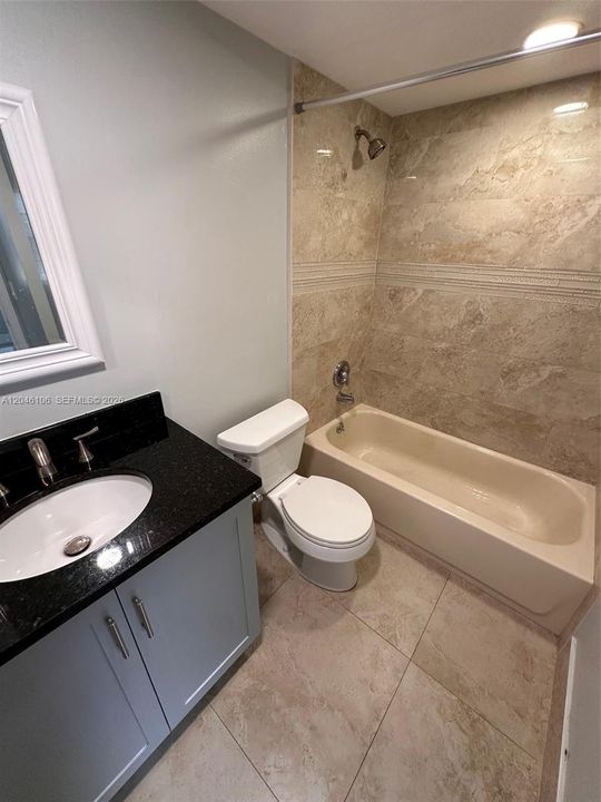For Rent: $2,100 (2 beds, 2 baths, 768 Square Feet)